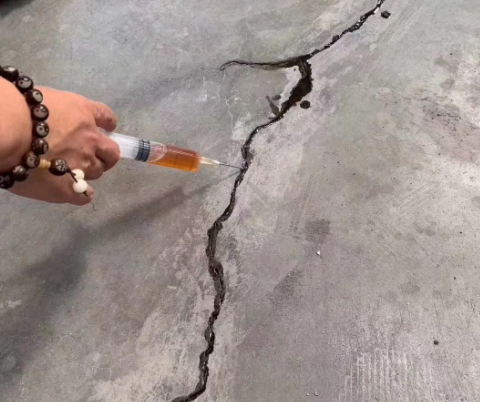 岳普湖混凝土裂缝修补技术详解​